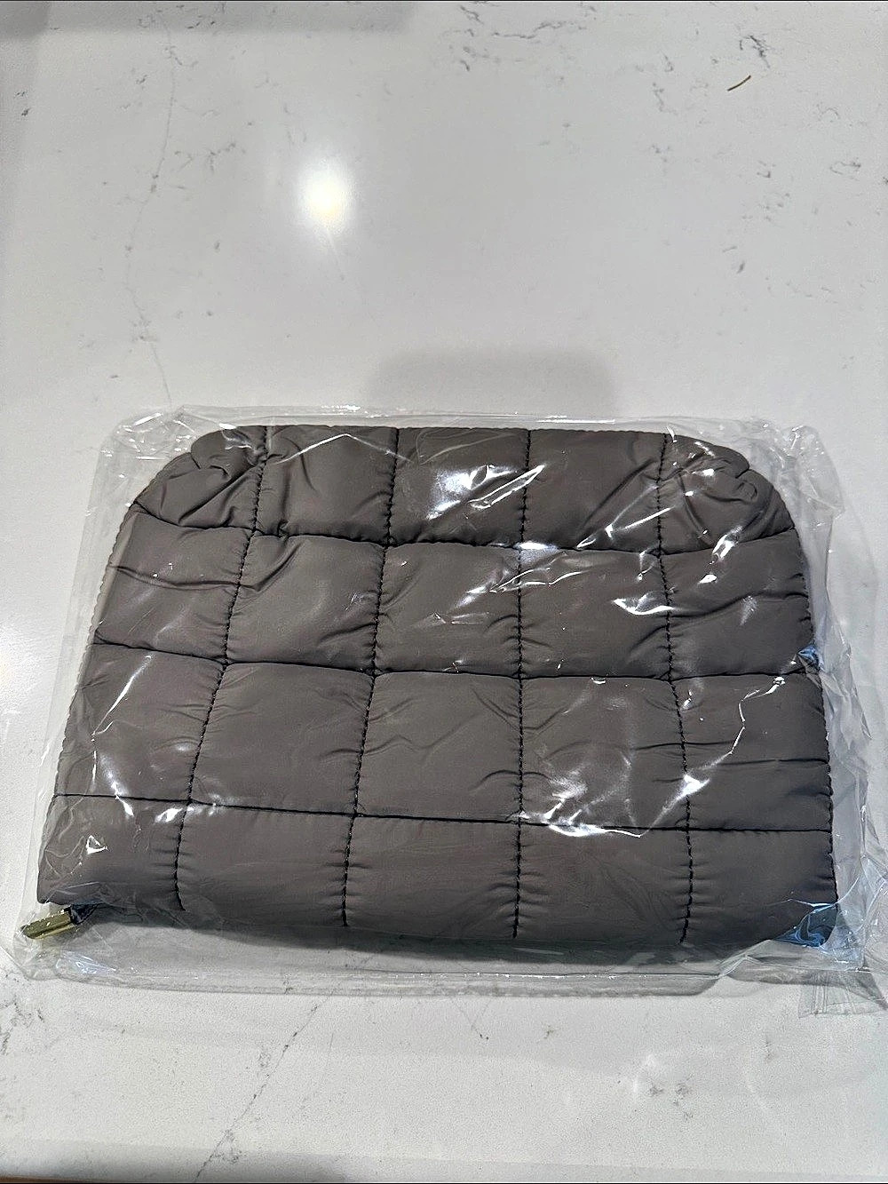 Baggu Puffy Quilted Zip Cosmetic Bag in Gray NWT